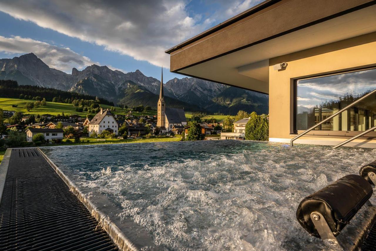 die HOCHKÖNIGIN - Mountain Resort Maria Alm Extérieur photo